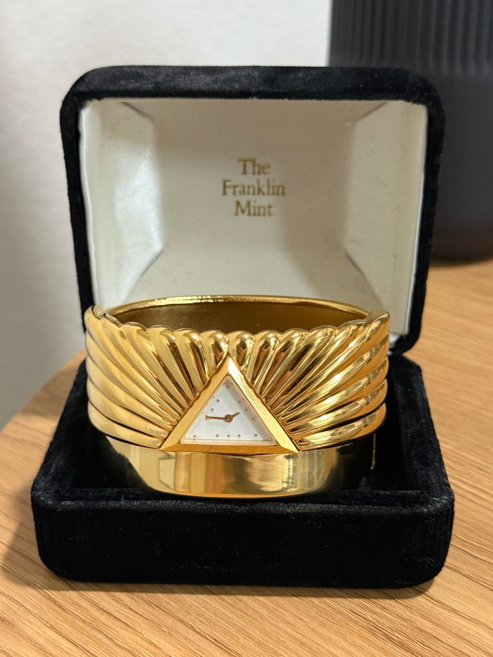 Vintage 1988 Franklin Mint Pyramid Cuff Watch 22K Gold Plated - Non-running